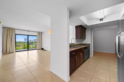3530 SW 22nd Street #902, Miami, FL 33145 - Photo 19