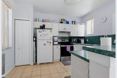 2007 Shoma Drive #2007, Royal Palm Beach, FL 33414 - Photo 5