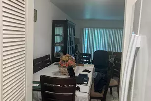 8450 Lagos De Campo Blvd, Tamarac, FL 33321 - Photo 9