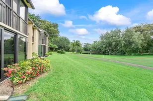 5055 Oakhill Ln, Delray Beach, FL 33484 - Photo 37
