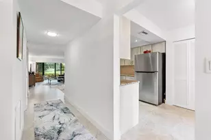 5055 Oakhill Ln, Delray Beach, FL 33484 - Photo 5