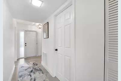 5055 Oak Hill Lane #213, Delray Beach, FL 33484 - Photo 7