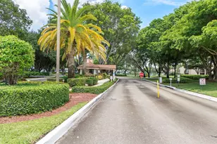 5055 Oakhill Ln, Delray Beach, FL 33484 - Photo 43