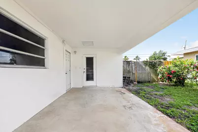 414 Foresteria Drive, Lake Park, FL 33403 - Photo 37
