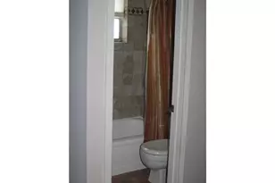 9480 Poinciana Pl, Davie, FL 33324 - Photo 3
