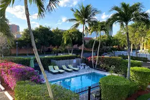 600 NE 7th Ave, Fort Lauderdale, FL 33304 - Photo 1