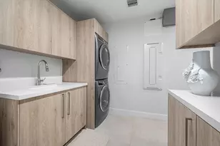 475 E Royal Palm Rd, Boca Raton, FL 33432 - Photo 33