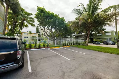 1900 NE 8th Court #104, Fort Lauderdale, FL 33304 - Photo 21