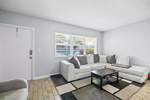 1900 NE 8th Ct, Fort Lauderdale, FL 33304 - Photo 3