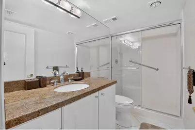 20090 Boca West Drive Apt #361, Boca Raton, FL 33434 - Photo 9