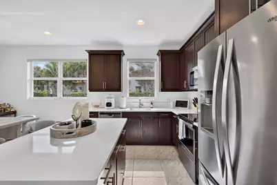6994 Pines Circle, Coconut Creek, FL 33073 - Photo 19