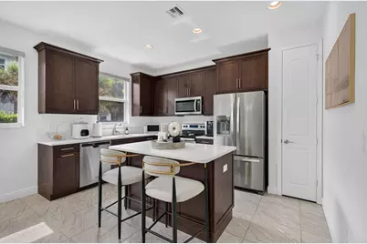 6994 Pines Circle, Coconut Creek, FL 33073 - Photo 17