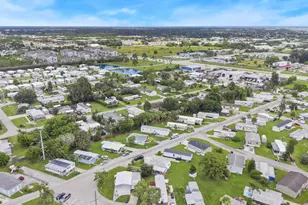 2802 SE Janet St, Stuart, FL 34997 - Photo 25
