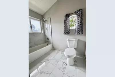 1877 Discovery Way, Deerfield Beach, FL 33442 - Photo 23