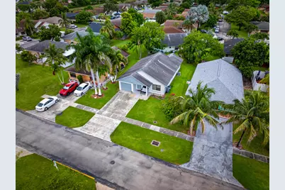 1442 Summit Run Circle, West Palm Beach, FL 33415 - Photo 43