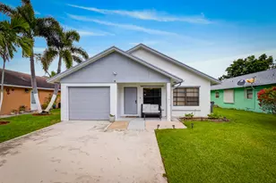 1442 Summit Run Cir, West Palm Beach, FL 33415 - Photo 37