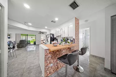 1442 Summit Run Circle, West Palm Beach, FL 33415 - Photo 19