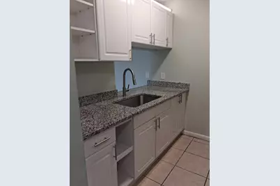 1822 Abbey Road #108, West Palm Beach, FL 33415 - Photo 9