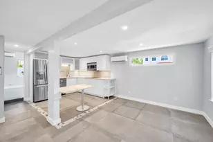 828 NE 17th Way, Fort Lauderdale, FL 33304 - Photo 7