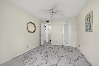 100 Sheffield E, West Palm Beach, FL 33417 - Photo 11