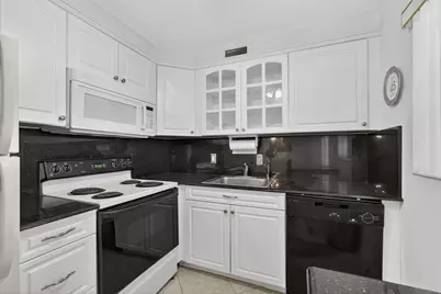100 Sheffield E, West Palm Beach, FL 33417 - Photo 1
