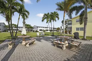 100 Sheffield E, West Palm Beach, FL 33417 - Photo 17