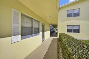 100 Sheffield E, West Palm Beach, FL 33417 - Photo 3