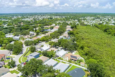 1720 Pondberry Lane, Port Saint Lucie, FL 34952 - Photo 39