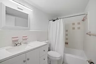 1649 SE 4th St, Deerfield Beach, FL 33441 - Photo 11