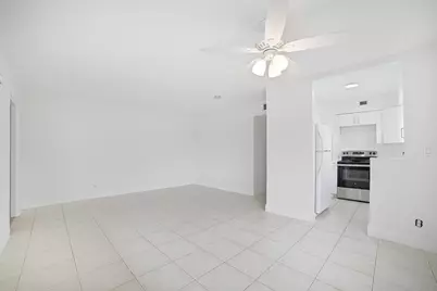 1649 SE 4th Street #A3, Deerfield Beach, FL 33441 - Photo 7