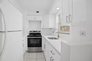 1649 SE 4th St, Deerfield Beach, FL 33441 - Photo 9