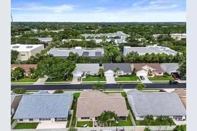 237 W Moccasin Trail W, Jupiter, FL 33458 - Photo 31