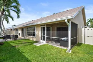 237 W Moccasin Trail W, Jupiter, FL 33458 - Photo 23