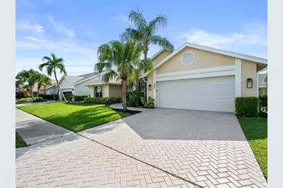 237 W Moccasin Trail W, Jupiter, FL 33458 - Photo 1