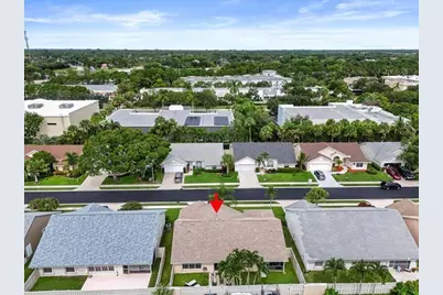 237 W Moccasin Trail W, Jupiter, FL 33458 - Photo 33