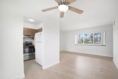 1649 SE 4th Street #B3, Deerfield Beach, FL 33441 - Photo 7