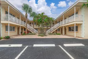 1649 SE 4th St, Deerfield Beach, FL 33441 - Photo 3