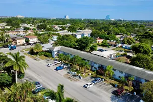 6191 SW 37th St, Davie, FL 33314 - Photo 5