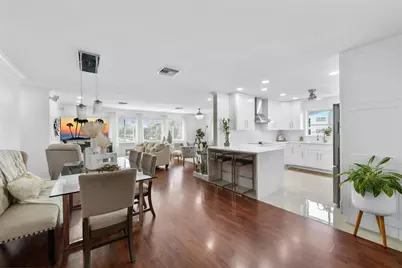 1040 Crystal Lake Drive #4, Deerfield Beach, FL 33064 - Photo 5