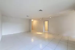 8971 NW 33rd St, Coral Springs, FL 33065 - Photo 25