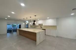 8971 NW 33rd St, Coral Springs, FL 33065 - Photo 1