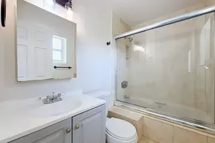 8971 NW 33rd St, Coral Springs, FL 33065 - Photo 33