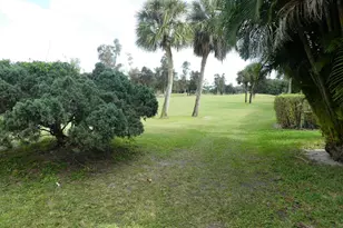 7209 Golf Colony Ct, Lake Worth, FL 33467 - Photo 15