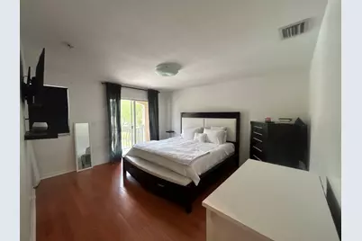 238 SE 2nd Avenue, Hallandale Beach, FL 33009 - Photo 1