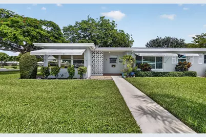 235 E High Point Court E #A, Delray Beach, FL 33445 - Photo 1