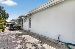 235 E High Point Ct E, Delray Beach, FL 33445 - Photo 29