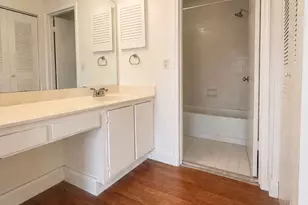 206 Lakeview Dr E, Royal Palm Beach, FL 33411 - Photo 9
