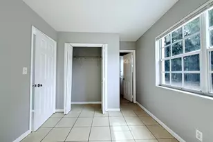 4308 Greenwood Ave, West Palm Beach, FL 33407 - Photo 9