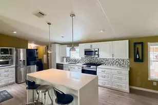 5192 Amy Ln, Fort Pierce, FL 34946 - Photo 7