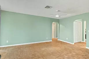 4368 Hawthorn Ave, Palm Beach Gardens, FL 33410 - Photo 9